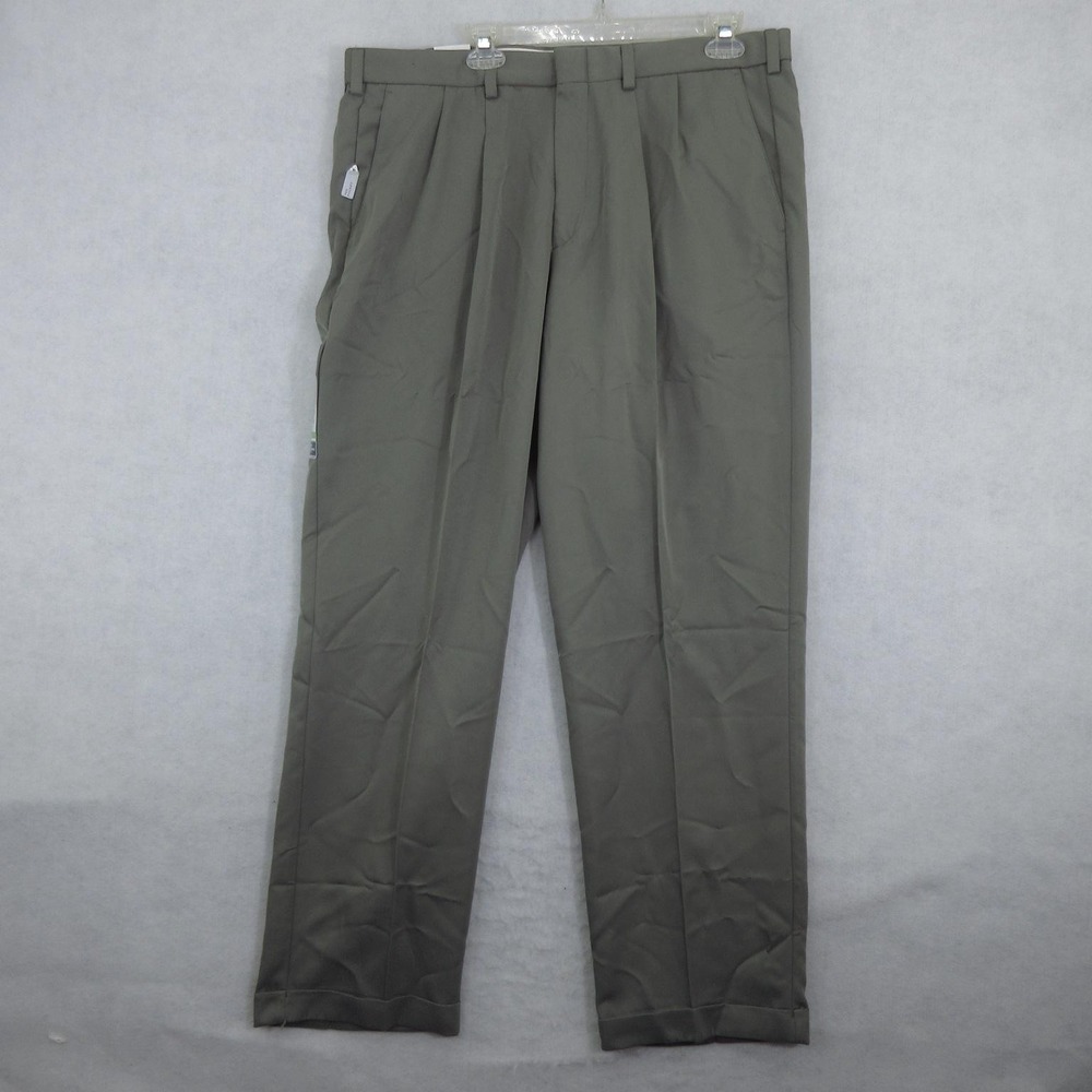 Dockers Golf Pants Mens 38x32 Green Relaxed Fit Pleated Microfiber New DEFECT